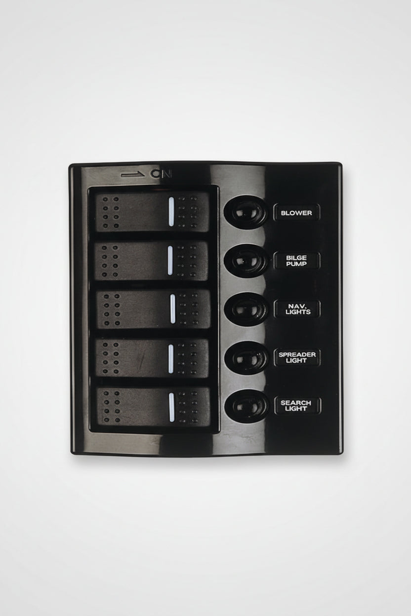 Panel de interruptores marinos iluminados de 5 posiciones Wave 425800-1 | Sea-Dog