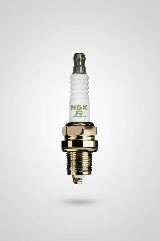 Bujía de encendido estándar B7HS-10 #704 | NGK